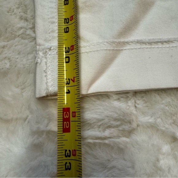 White House Black Market White Denim
Capri Ankle Jeans Size 4 NEW - Picture 15 of 16